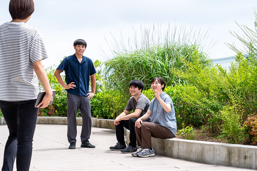 テラスハウス 4人の男女 写真